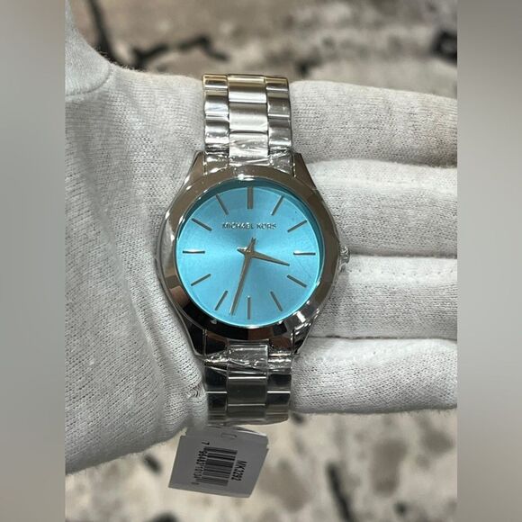 NIB Blue Michael Kors Watch - Picture 1 of 9